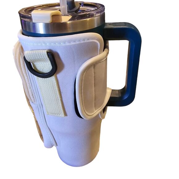 New Cream Neoprene 40oz Water Bottle Sleeve Plastic Phone Pocket Removable Strap - Picture 3 of 3